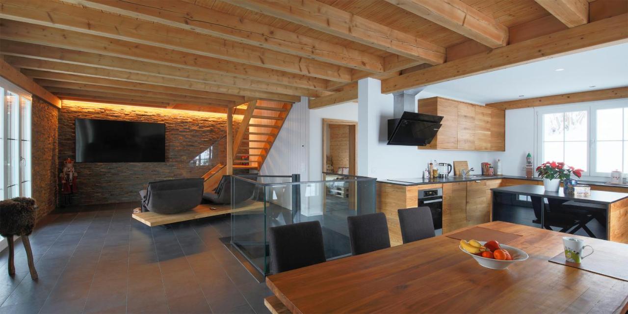 Exklusives Chalet Mit Traumhafter See- Und Bergsicht Seelisberg Buitenkant foto